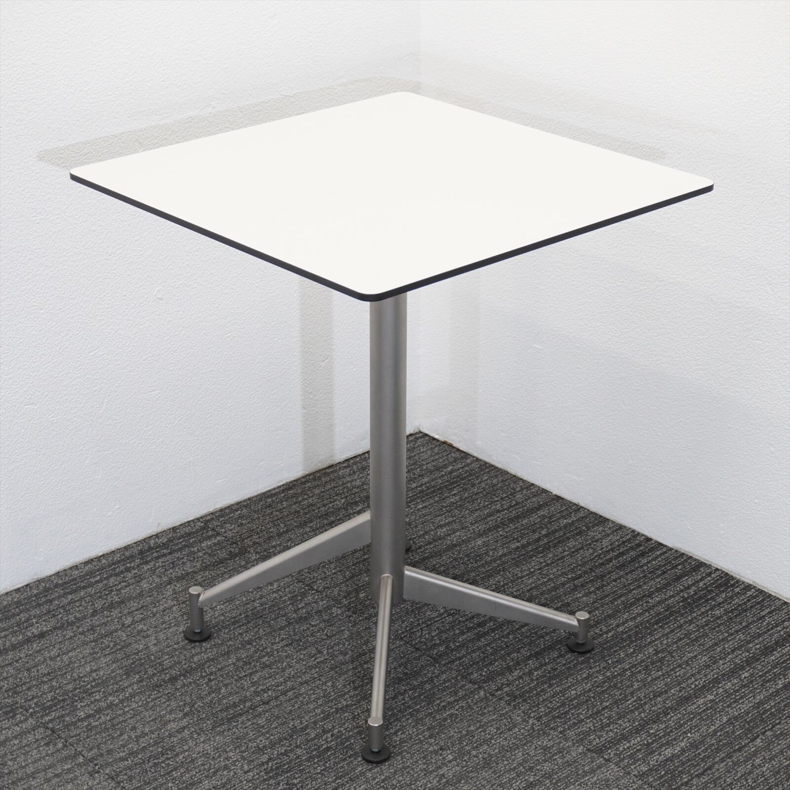 ラパルマ セルツ スクエアテーブル W600 D600 H720 ホワイト