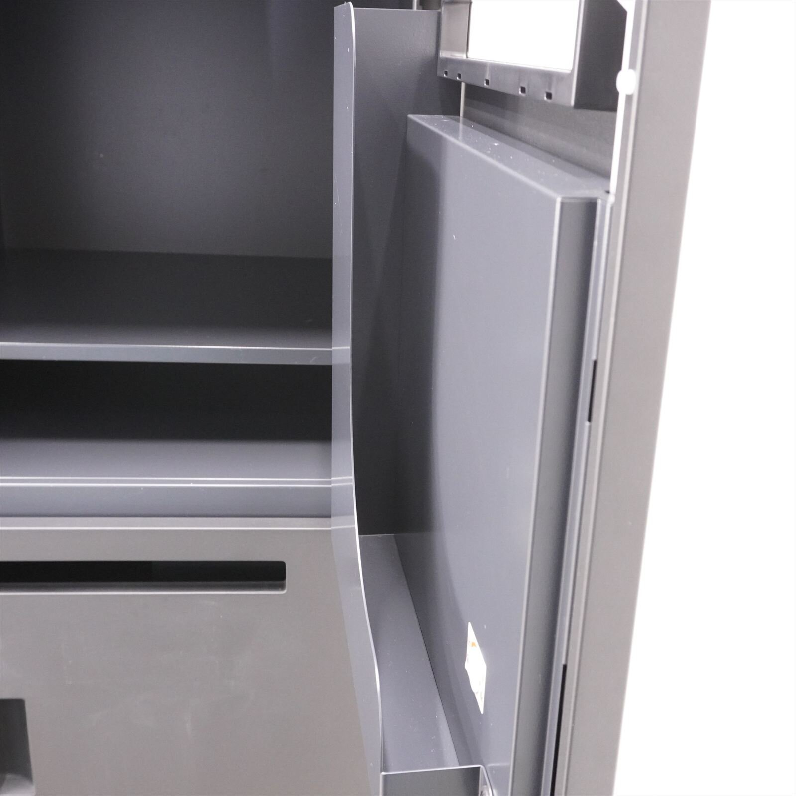 イトーキ エスキャビネット ダイヤル式8人用パーソナルロッカー H1790 ブラック 特価品