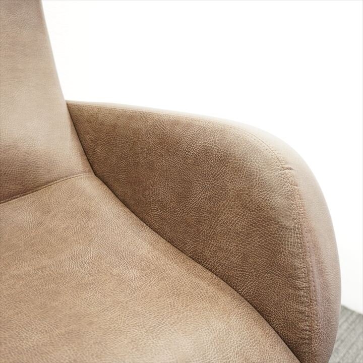 【2021年製】オカムラ ライブス パーソナルチェア ワークヴェルタイプ 革張り／ブラウン