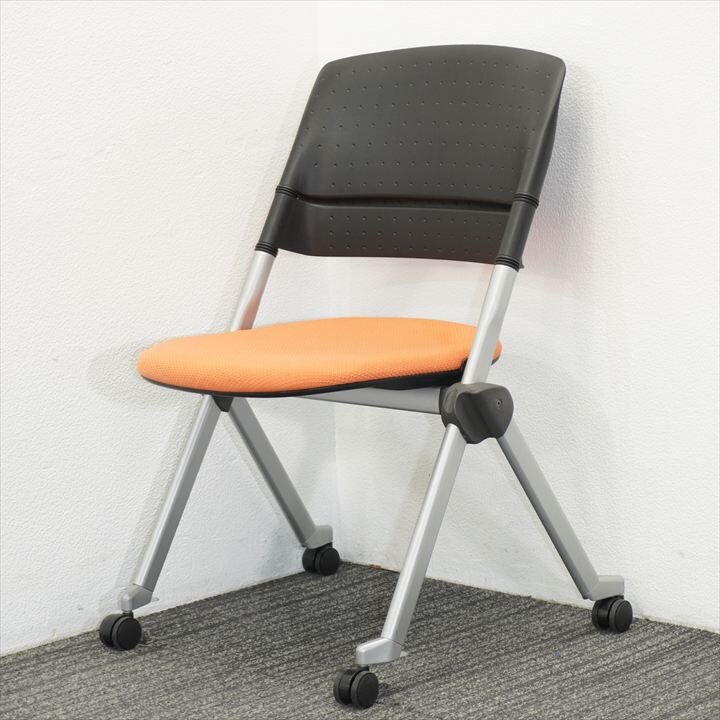 オカムラ リータ ミーティングチェア オレンジ