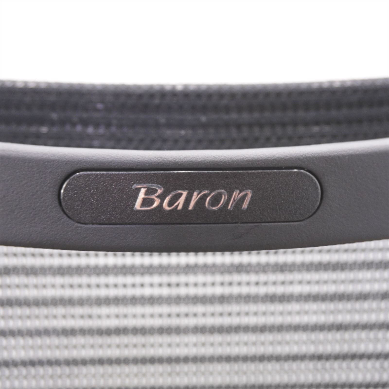 オカムラ バロン 可動肘 ハイバック グリーン/ブラック