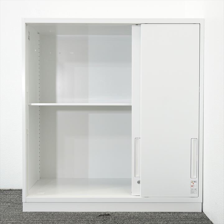 コクヨ エディア ３枚引戸書庫  W900 D450 H965 特価品