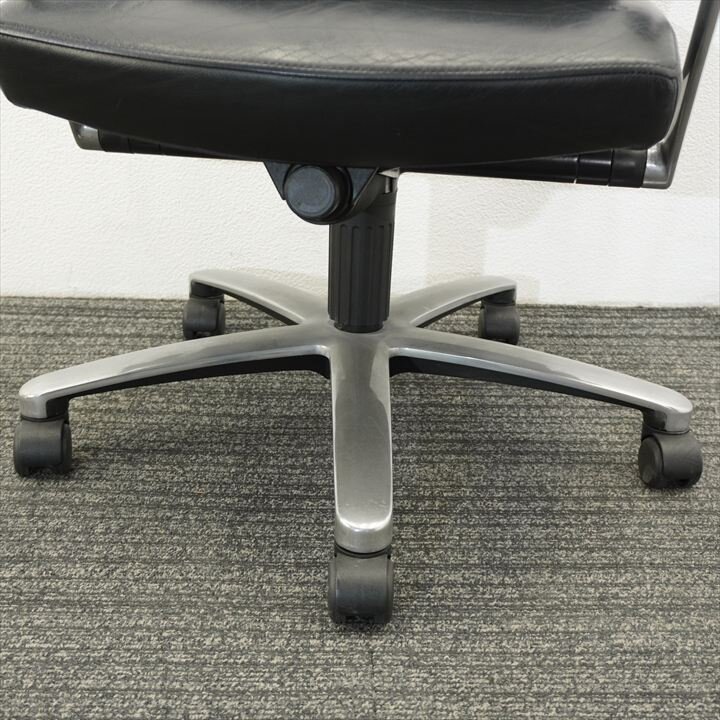 デイビス 肘付 ブラック (2)