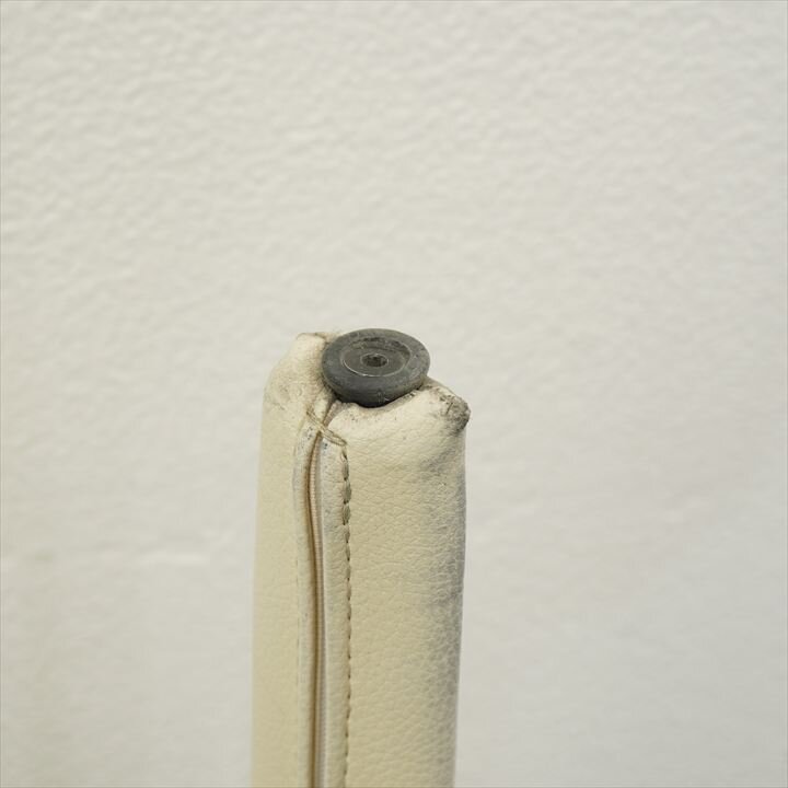 カッシーナ・イクスシー 367 HORA オラ アームチェアー アイボリー 革 特価品