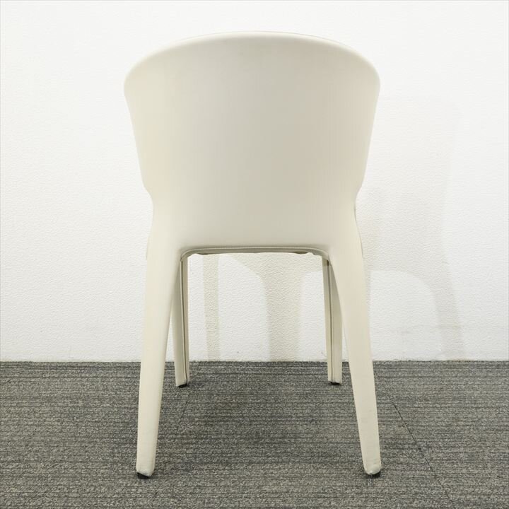 カッシーナ・イクスシー 367 HORA オラ アームチェアー アイボリー 革