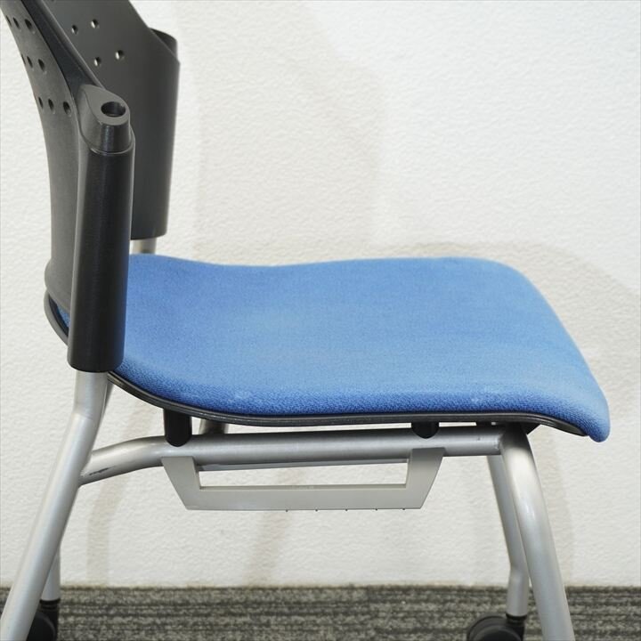 プラス チェダー ミーティングチェアー ブルー ３脚セット 特価品