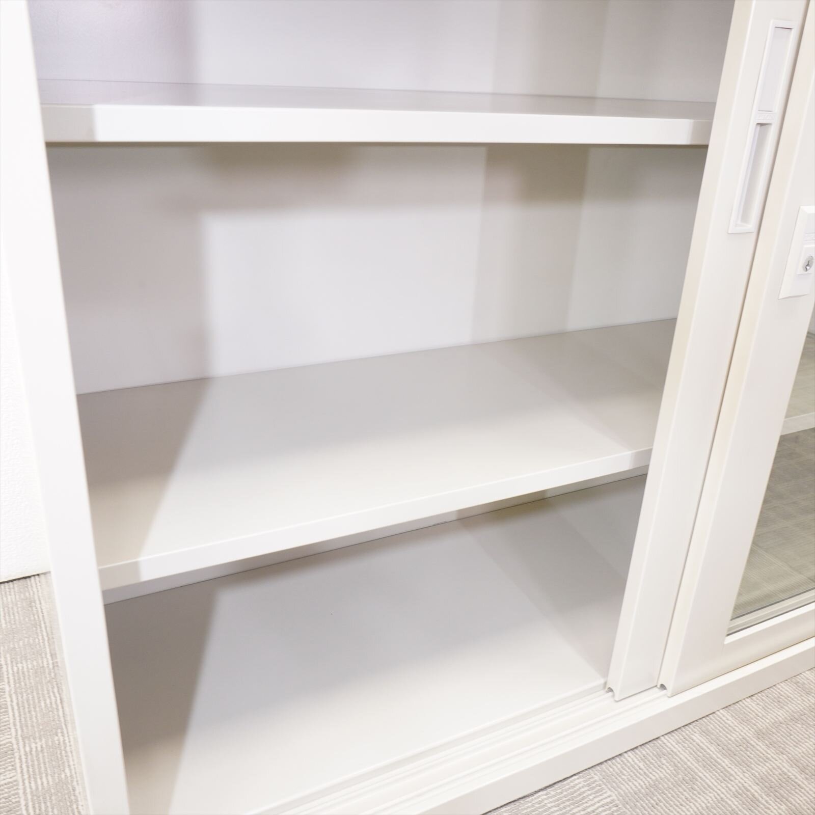 ライオン ガラス引戸書庫 W1200D400H880