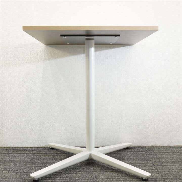 ウチダ ニュート ミーティングテーブル W600 D600 H720 ライトファインウッド