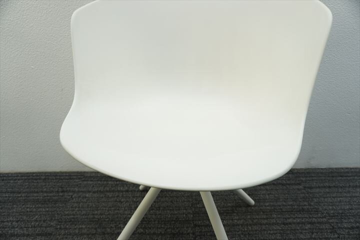ウェンデルボ モノチェア ホワイト