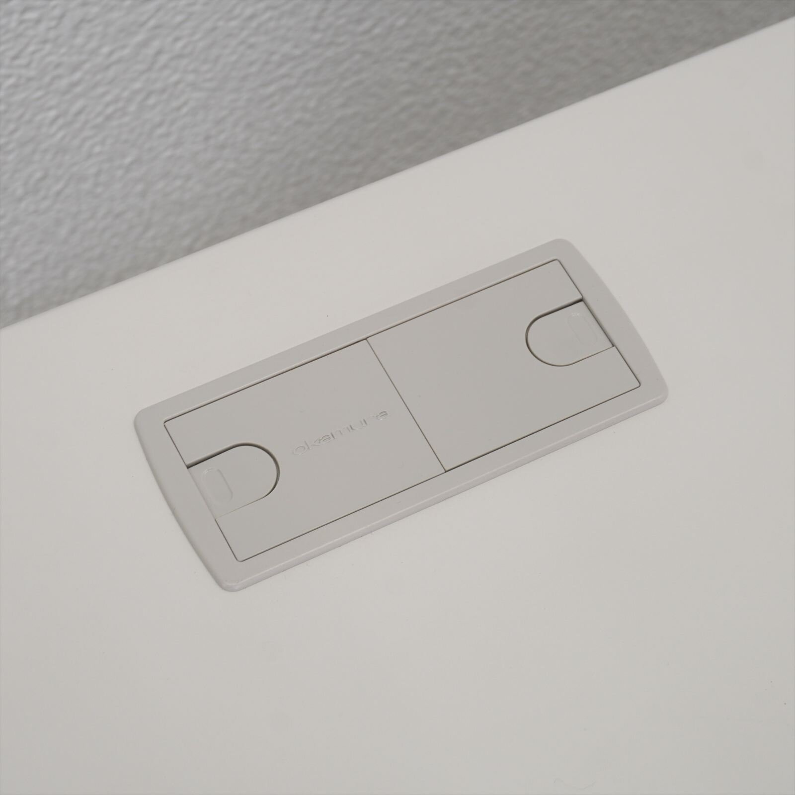 オカムラ SD-V 平机 107