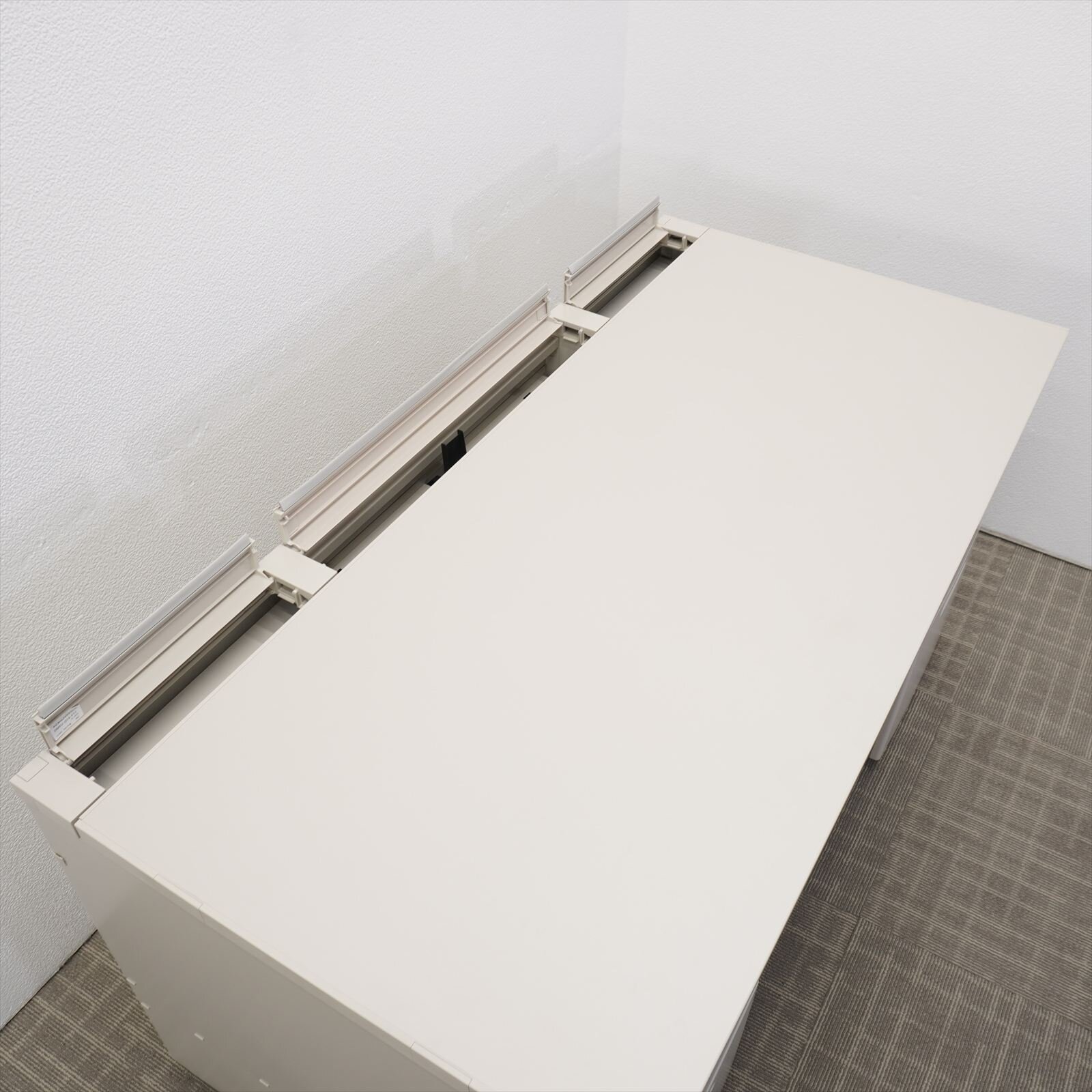 コクヨ ＭＸＶ 両袖机 147 H700  