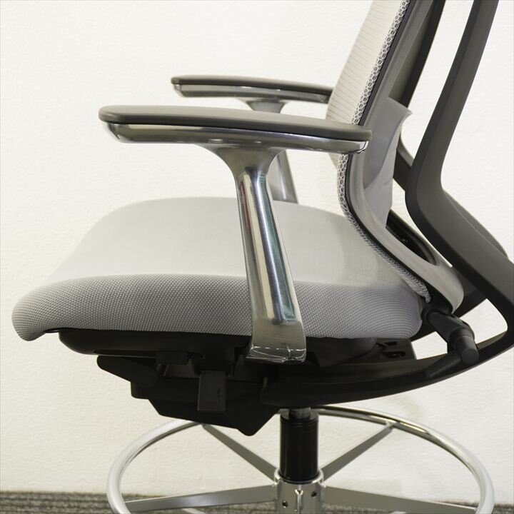 コクヨ デュオラ ハイチェアー 固定肘 ハイバック ランバー付 グレー