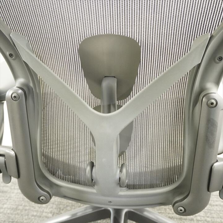 ハーマンミラー アーロンチェアー リマスタード フル装備 Ｂサイズ