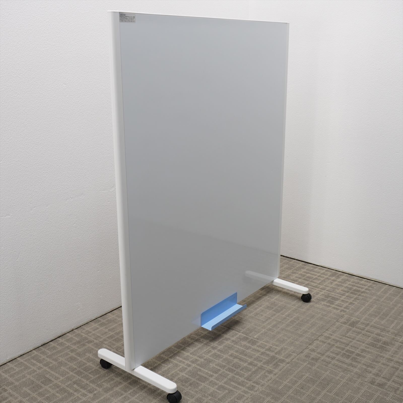 コクヨ パーティション 片面ホワイトボード キャスター付 W1230 H1500 (1)