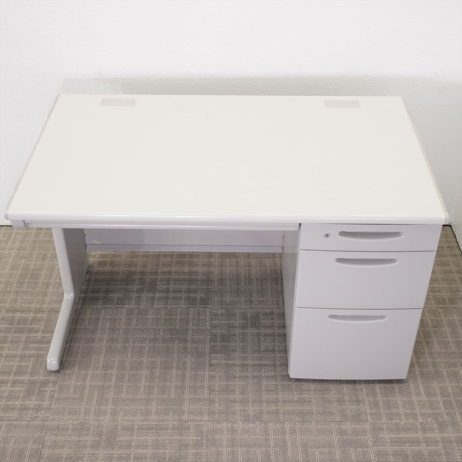 オカムラ SD-V 片袖机 A4・B4兼用