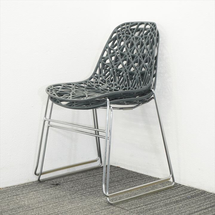 オカムラ NETT(ネット) スタッキングチェア ブラック 特価品