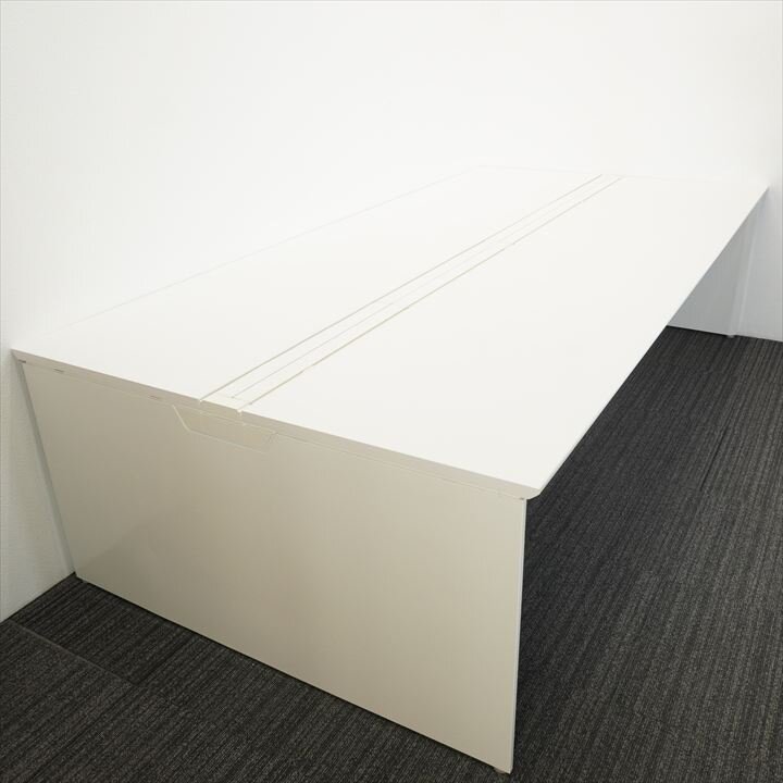 オカムラ プロユニット フリーウェイ フリーアドレス 6014 H720 W2400天板4枚+W1200天板2枚 10席分 ホワイト天板