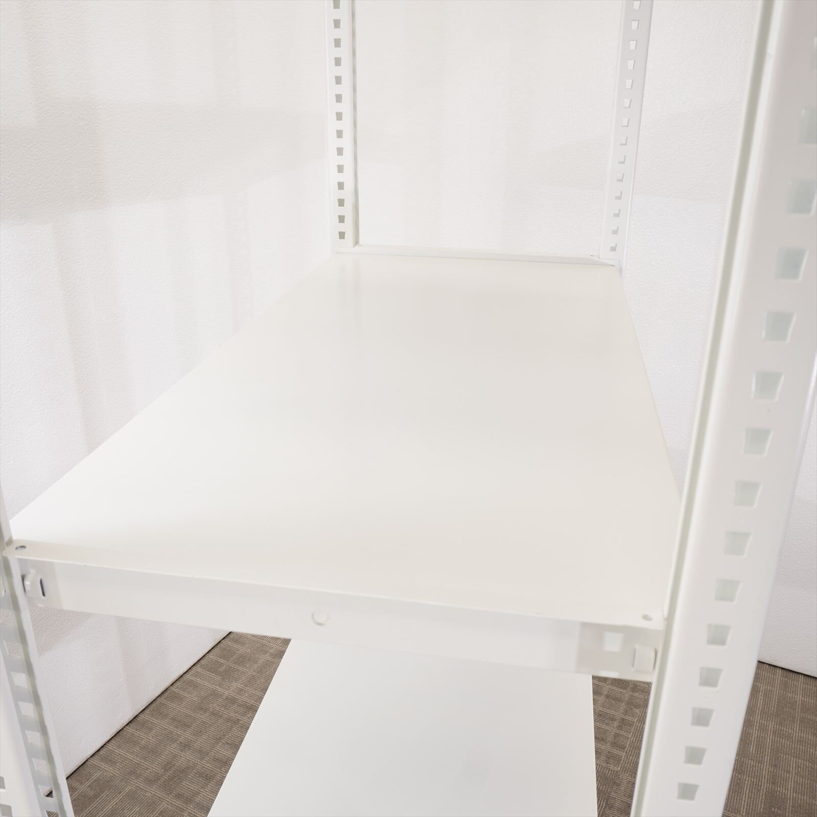 【自社便対応のみ】オカムラ 軽量棚 天地5段 100kg／1段 W940 D450 H2100 ホワイト
