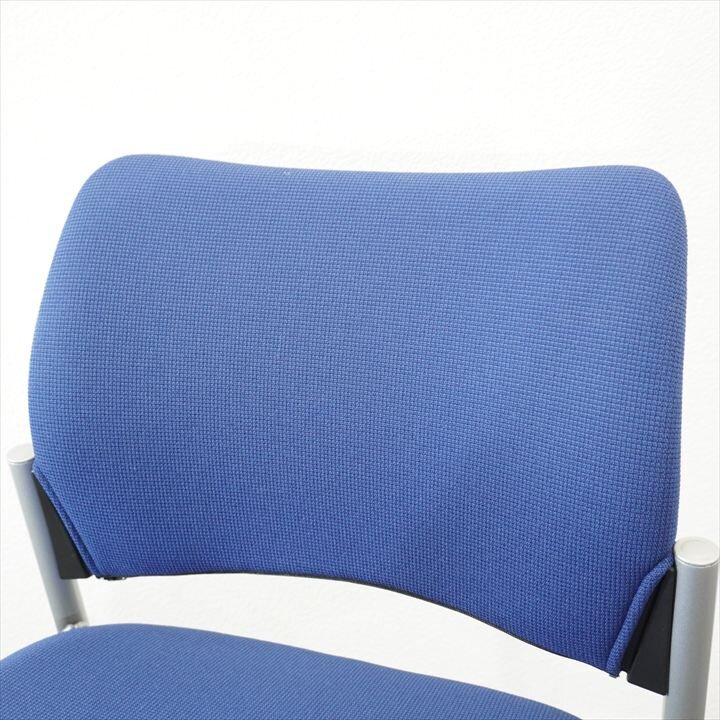 オカムラ 8147シリーズ ミーティングチェアー ブルー