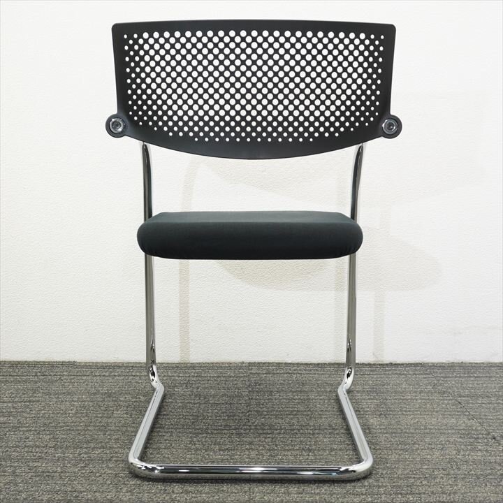 ヴィトラ ビザビ2 スタッキングチェア ブラック 特価品