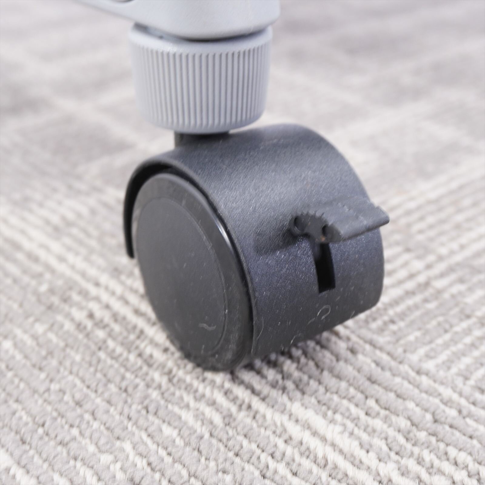 オカムラ フラプターL フラップテーブル 1860 ホワイト