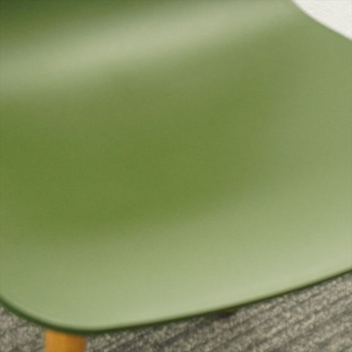 ヴィトラ ハル ＲＥ ウッドチェアー グリーン