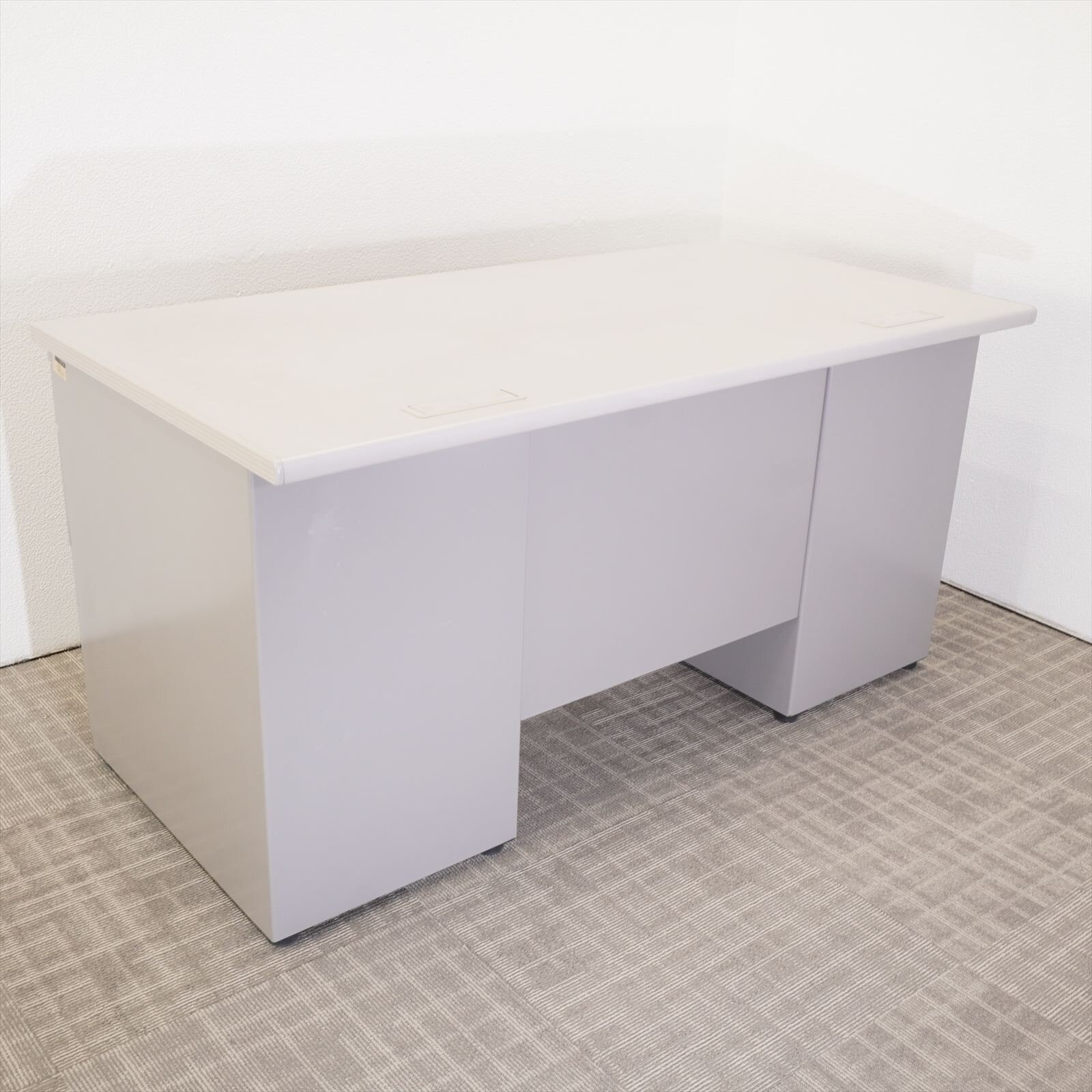 イトーキ ＣＺ 両袖机 147 H700 WE色 特価品