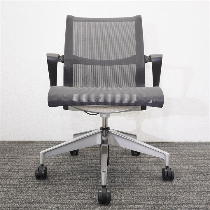 ハーマンミラー セトゥーチェアー 肘付