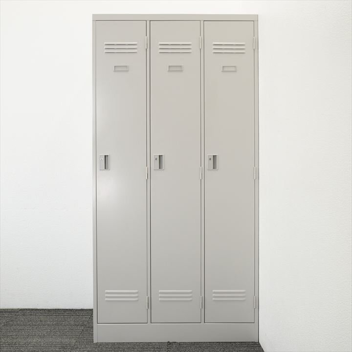 イトーキ Ｊ型 ３人用ロッカー