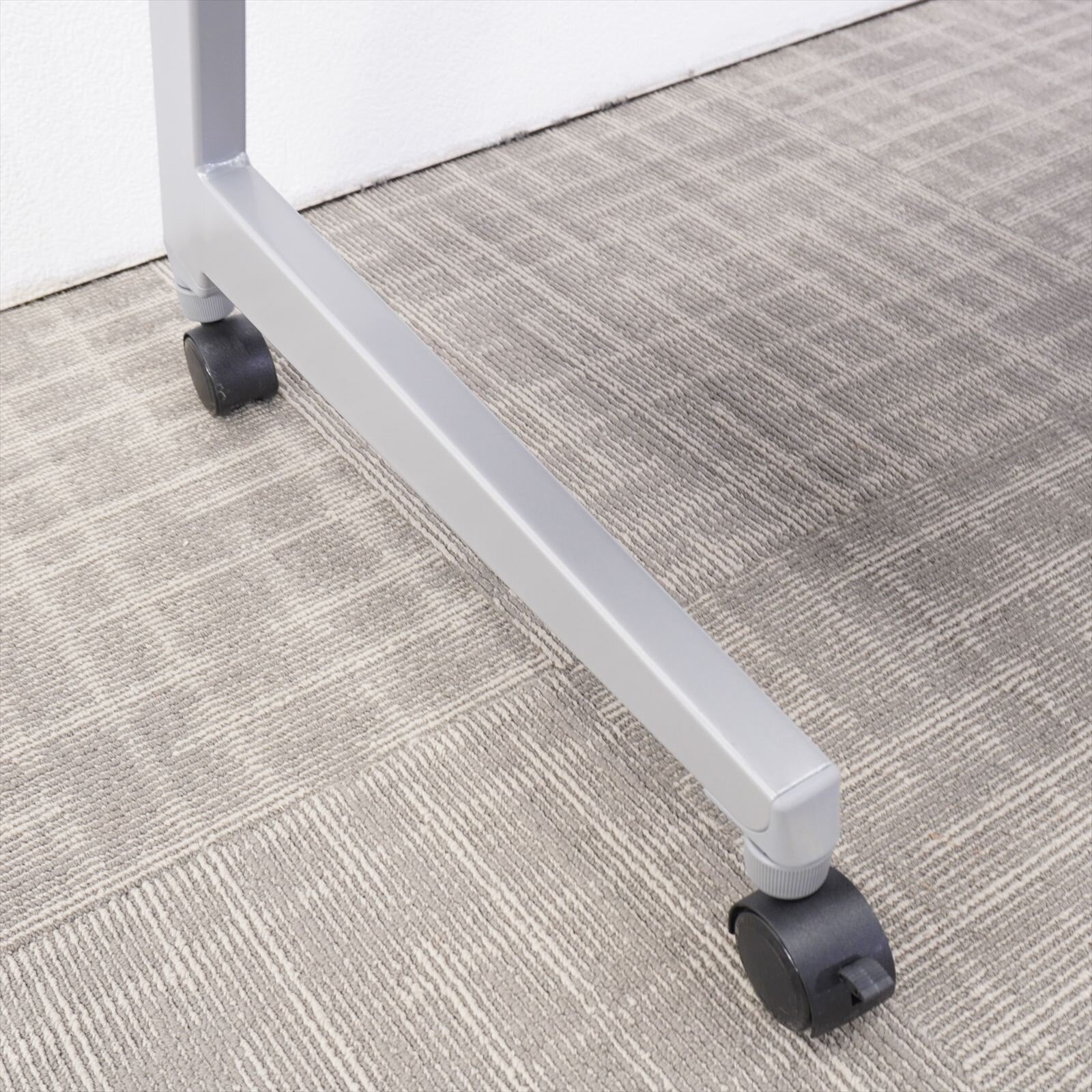 オカムラ フラプターL フラップテーブル 1860 ホワイト