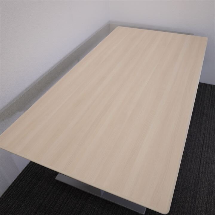 オカムラ スイフト 昇降ミーティングテーブル W2100 D1100 H700-1250