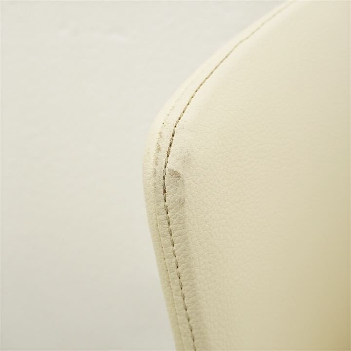 カッシーナ・イクスシー 367 HORA オラ アームチェアー アイボリー 革 特価品