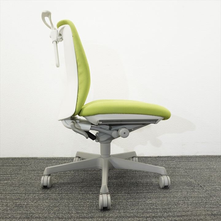 オカムラ スラート 肘無し ハンガー付 ライトグリーン ホワイトシェル