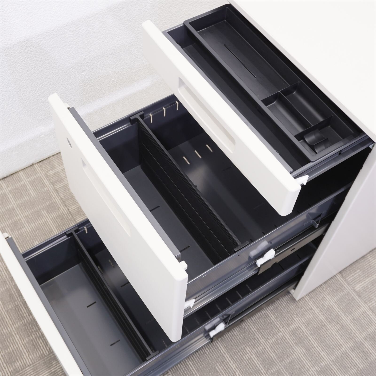 コクヨ ＭＸＶ 脇机 ３段