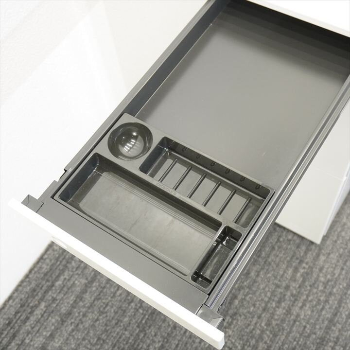 オカムラ プロユニット スリム３段ワゴン ロングタイプ サイド取手 前アジャスター H648