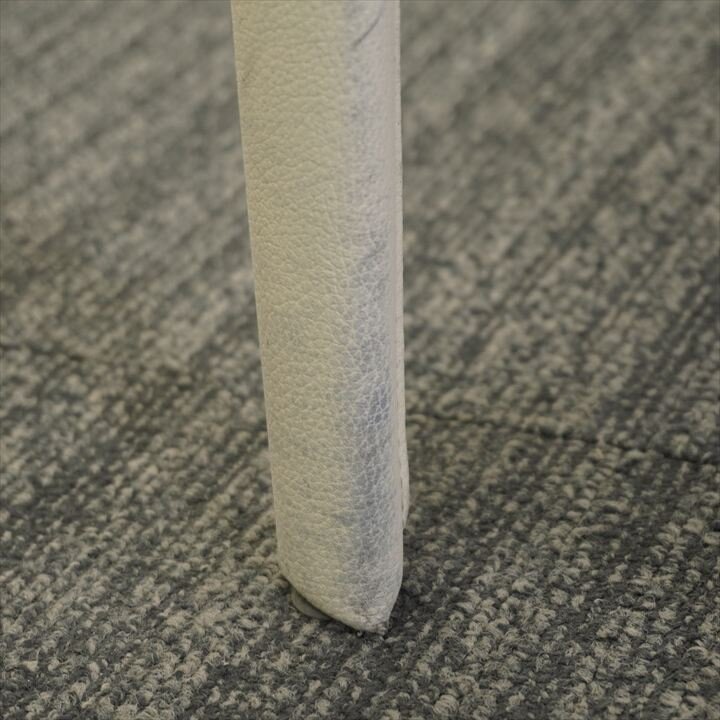 カッシーナ・イクスシー 367 HORA オラ アームチェアー アイボリー 革