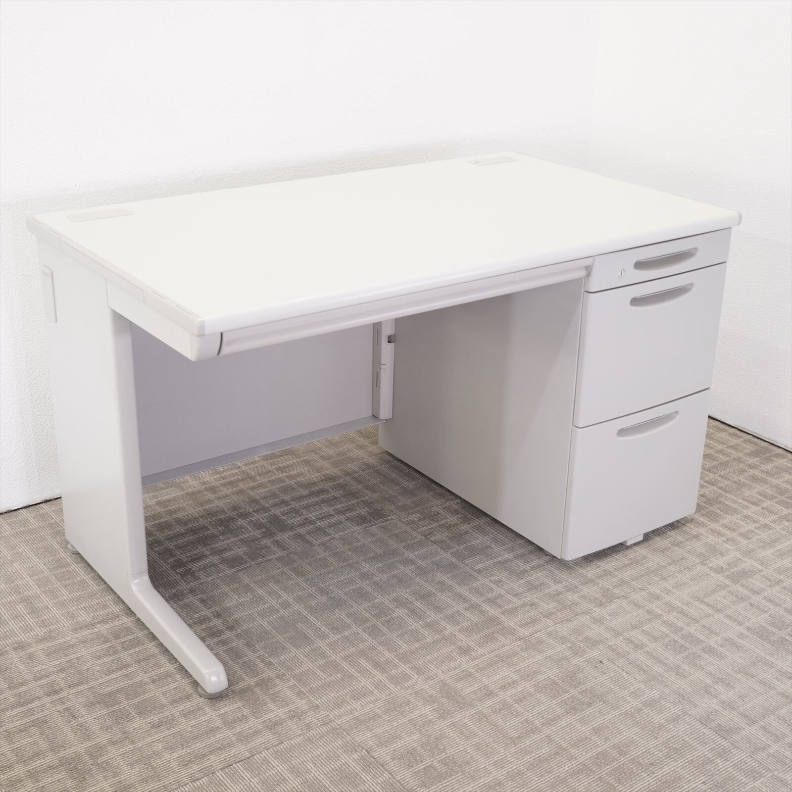 オカムラ SD 片袖机 A4X2段