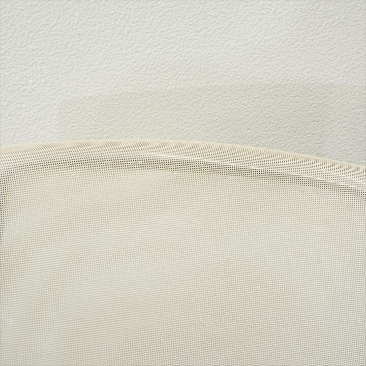 ヴィトラ メダチェア 肘付 ホワイト／ブラック