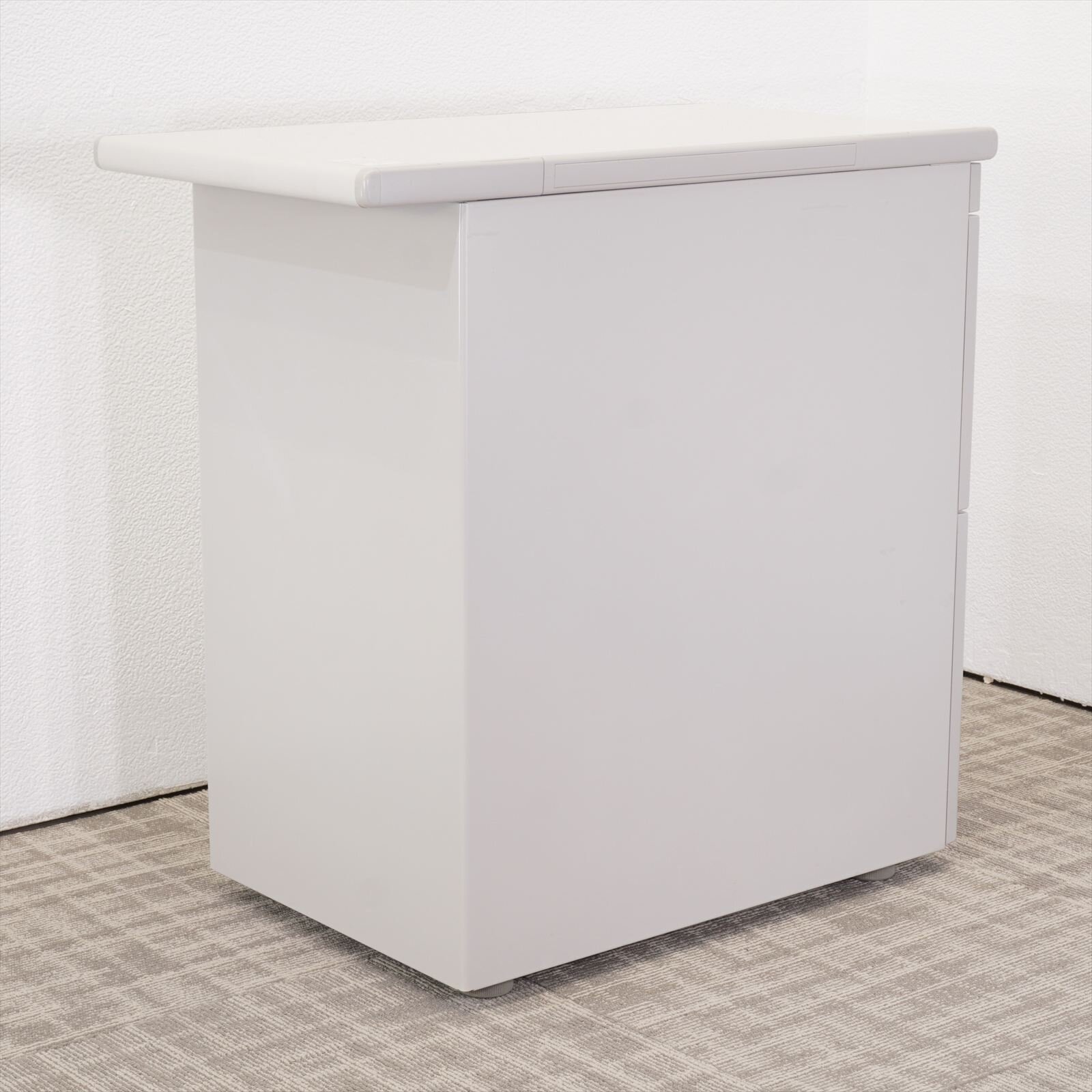 オカムラ SD-V 3段脇机 A4X2段 ペントレー