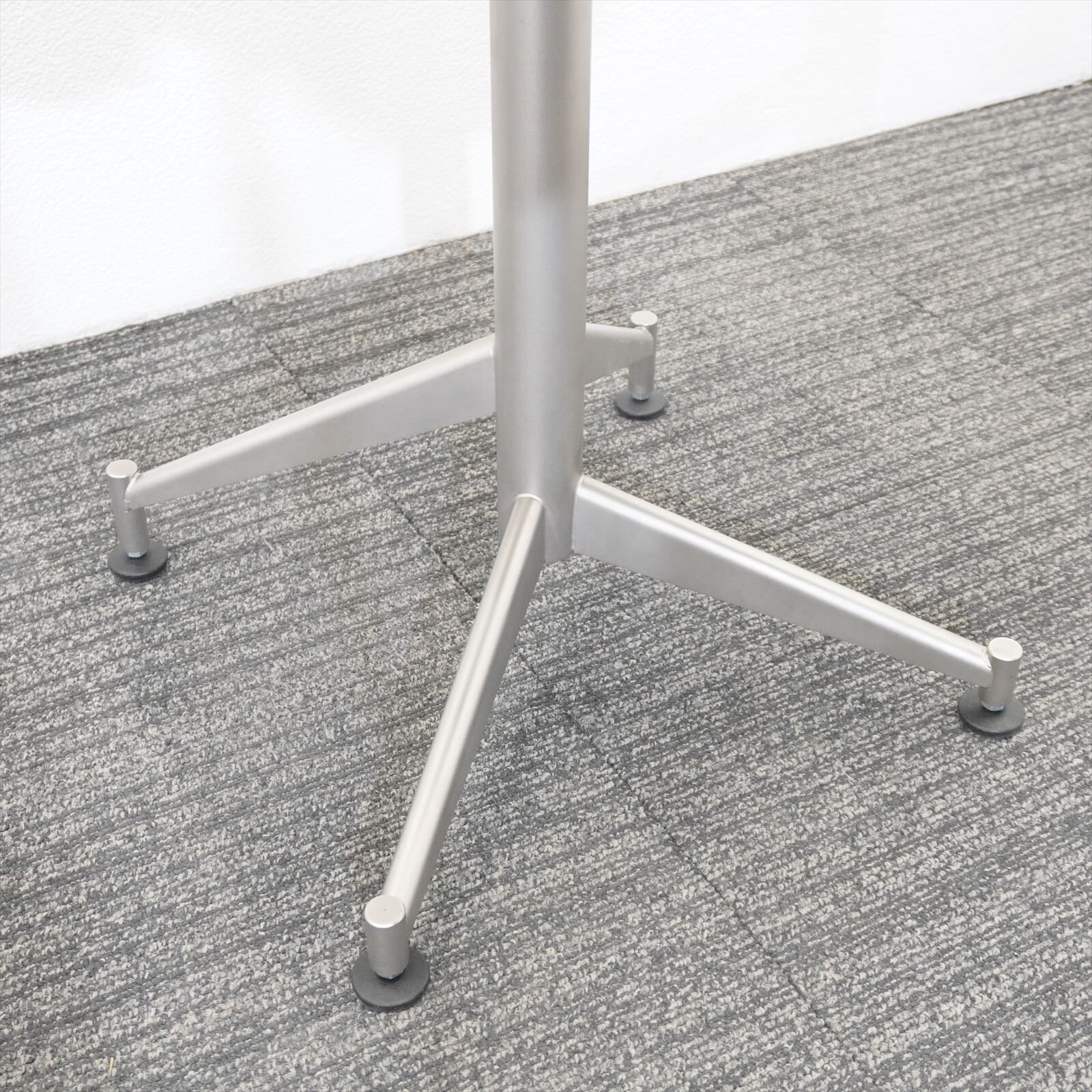 ラパルマ セルツ スクエアテーブル W600 D600 H720 ホワイト