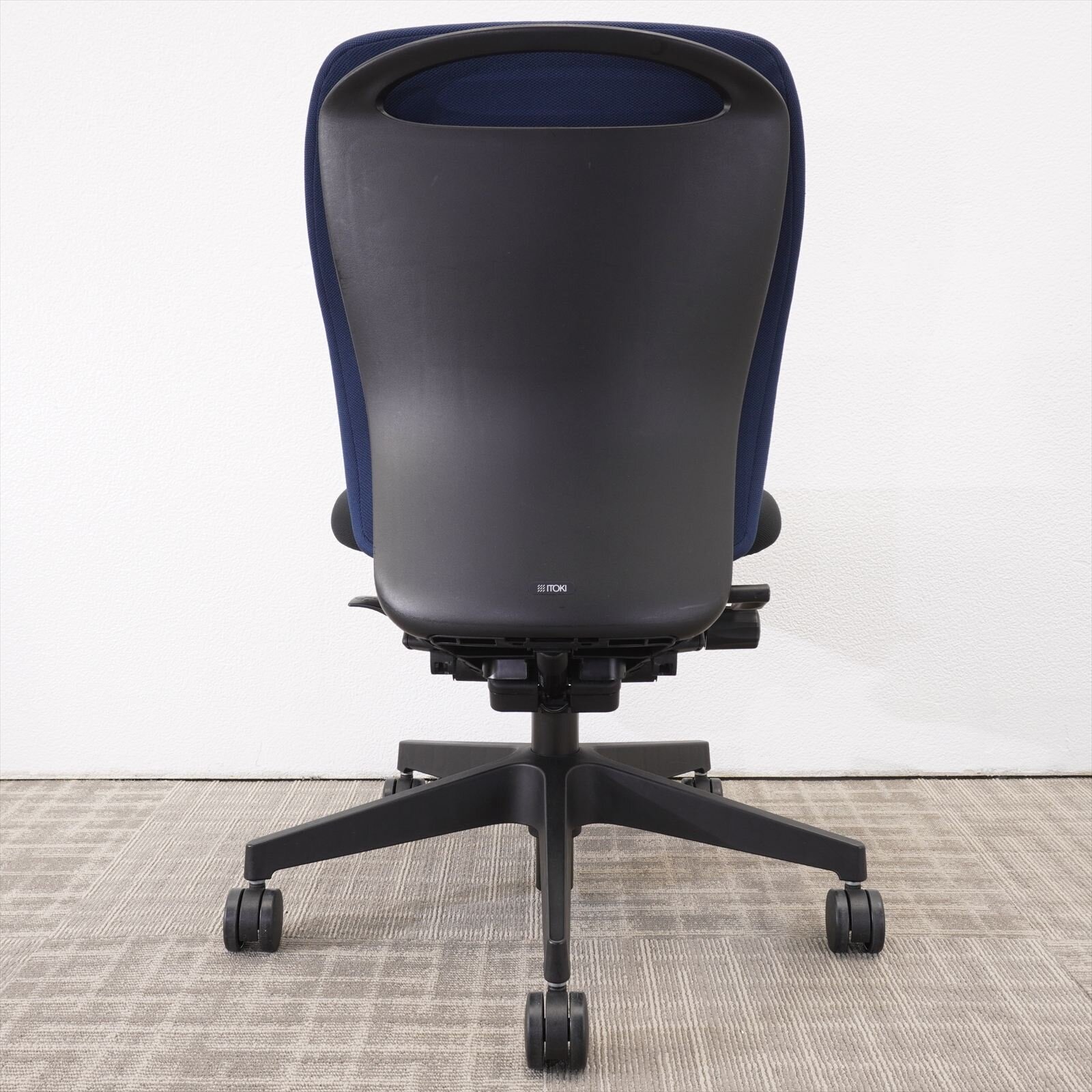 イトーキ フルゴ ネイビーブルー/ブラック 特価品