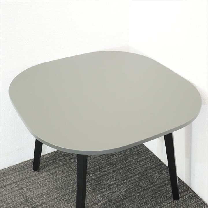 ウチダ レムナ ワークラウンジテーブル 800X800 H620