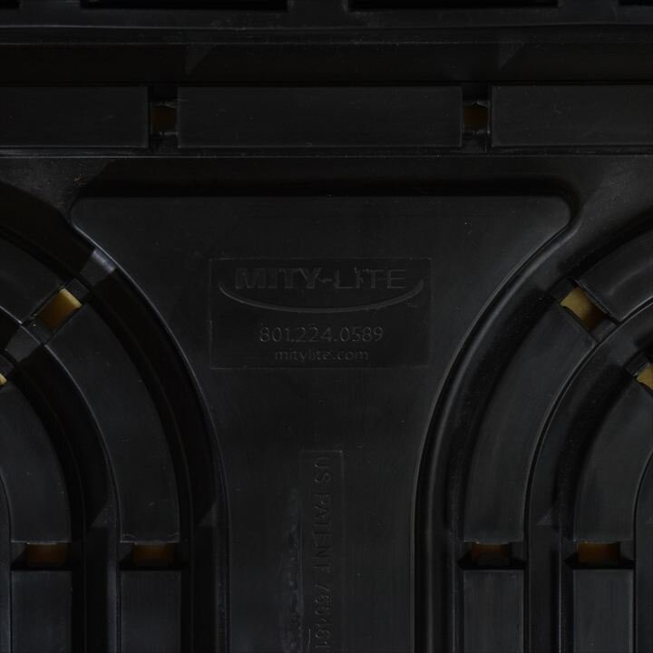 MITYLITE アームレスチェア レッド