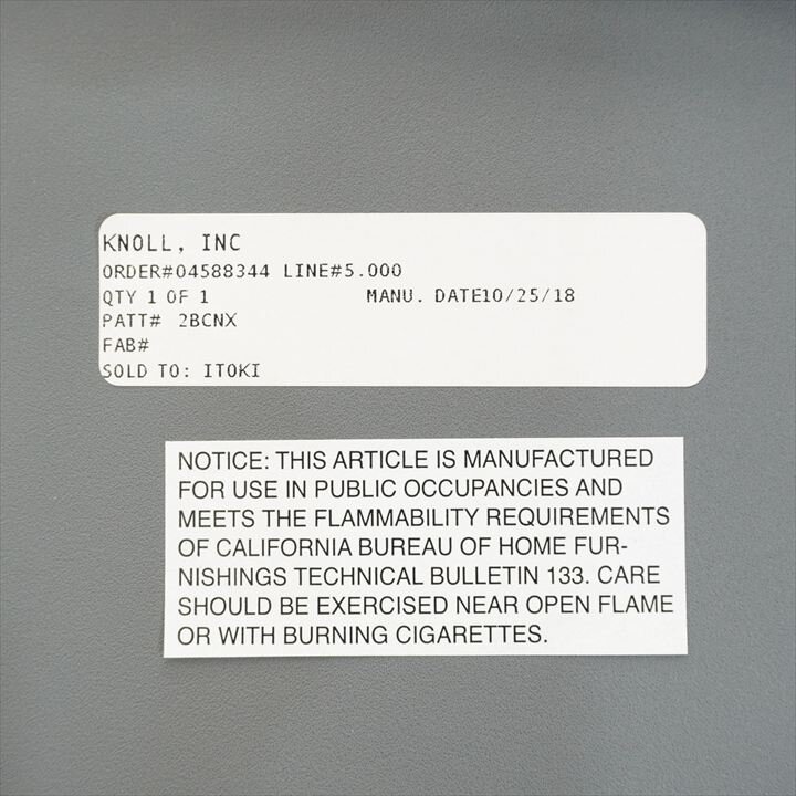 【B級／未使用品】イトーキ取扱 Knoll(ノル) マルチジェネレーション スツールタイプ バーハイト シルバー塗装脚 ダークグレー