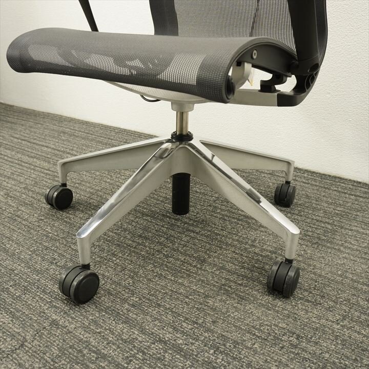 ハーマンミラー セトゥーチェアー 肘付