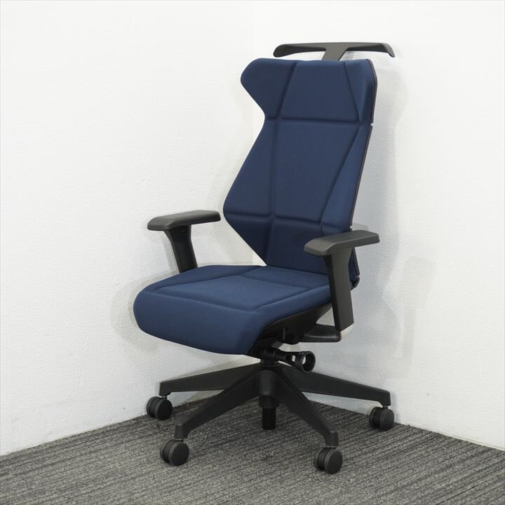 イトーキ フリップフラップ 可動肘 ハイバック ハンガー付 ネイビーブルー