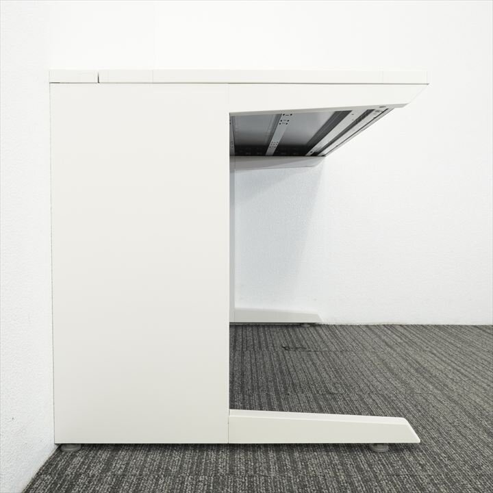 イトーキ ＣＺＲ 平机 147 H720 引出なし 