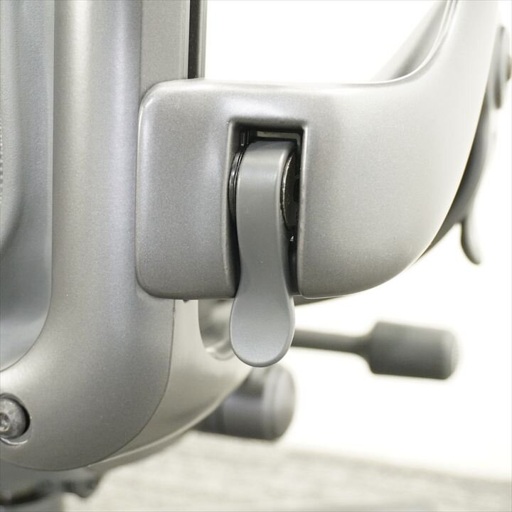 ハーマンミラー アーロンチェアー リマスタード フル装備 Ｂサイズ ハンガー付