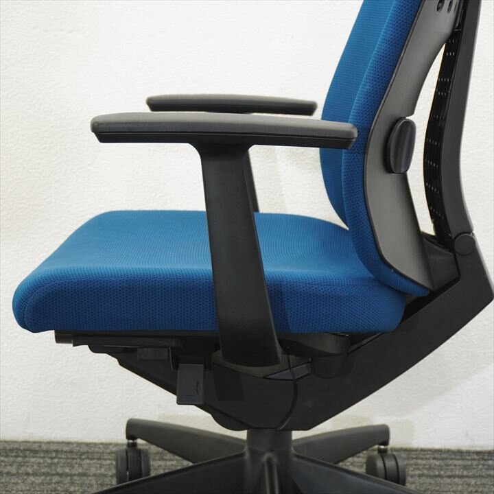 コクヨ ウィザード2 固定肘 プルシアンブルー