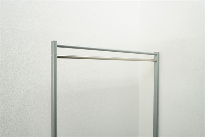 オカムラ 門型コートハンガー 20人用 W1200 D530 H1700 キャスター付き Z712色